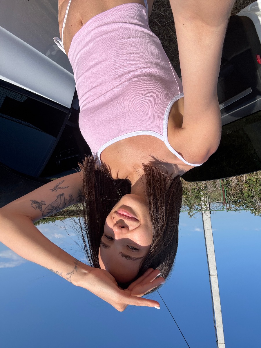 Sexy model Tina in Indianapolis